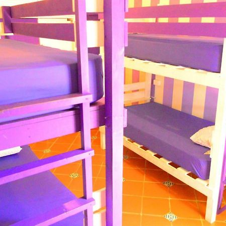 The Yak Hostel Playa del Carmen Exterior foto