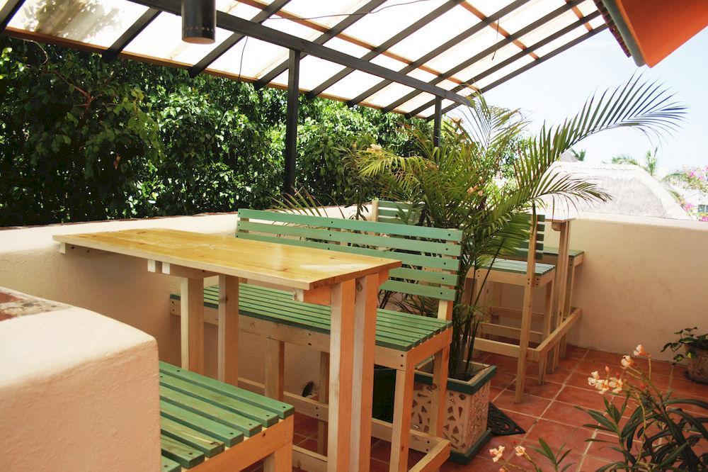 The Yak Hostel Playa del Carmen Exterior foto