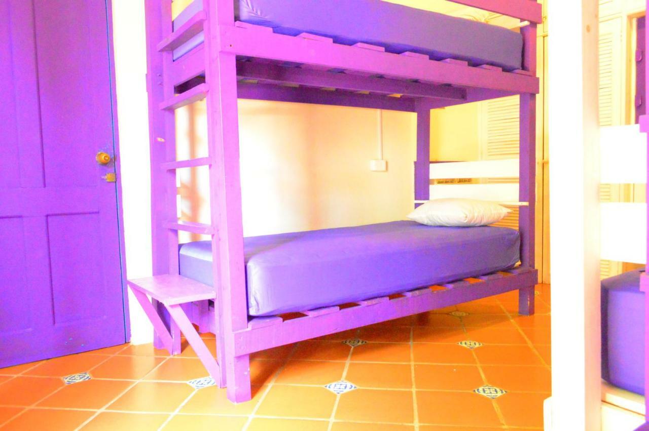 The Yak Hostel Playa del Carmen Exterior foto